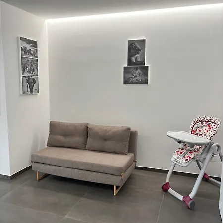 Leon * 阿布鲁齐的罗塞托